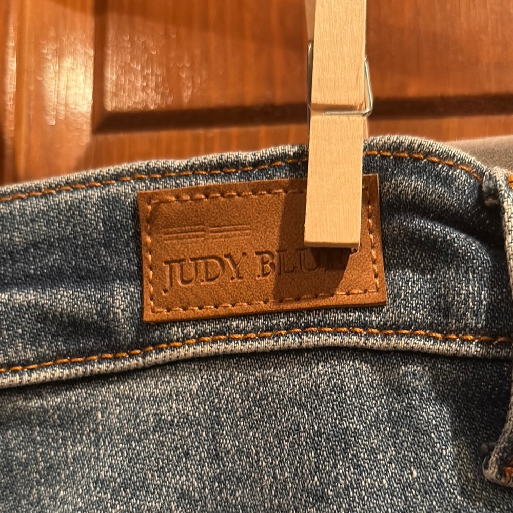 Judy Blue Red Jean Shorts Distressed Cut-Off Style - Picture 5 of 7